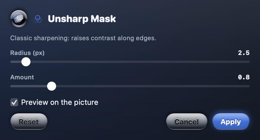 SWSO Photo Studio Unsharp Mask filter with a live preview on the picture