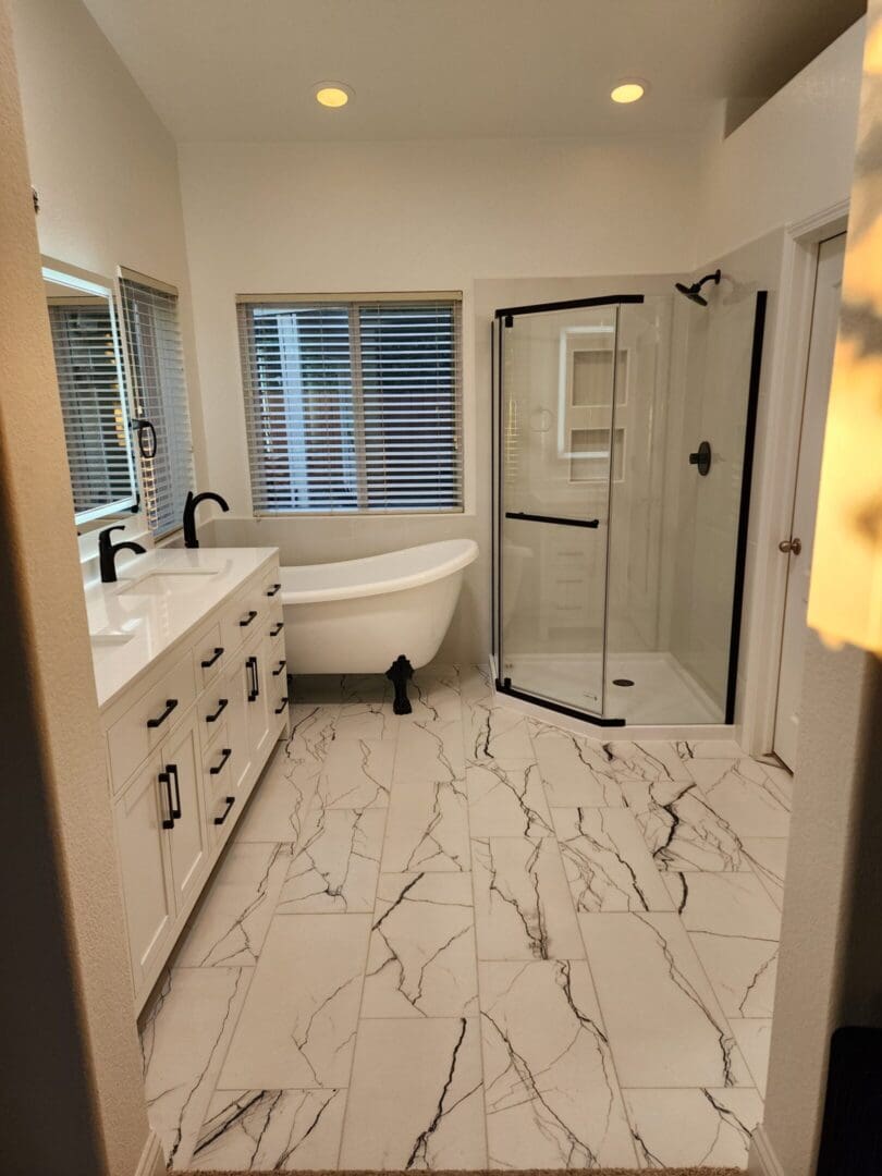 Detailed Tile Bathroom